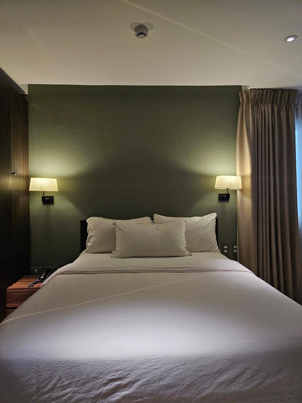Valentino'S Hotel Angeles Dış mekan fotoğraf