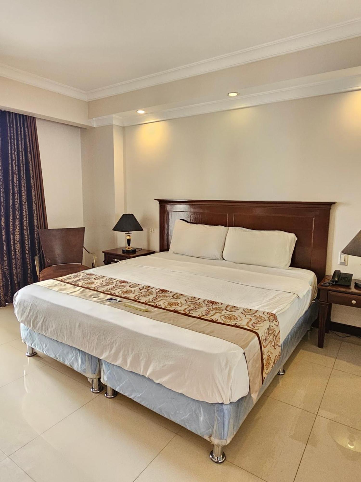 Valentino'S Hotel Angeles Dış mekan fotoğraf
