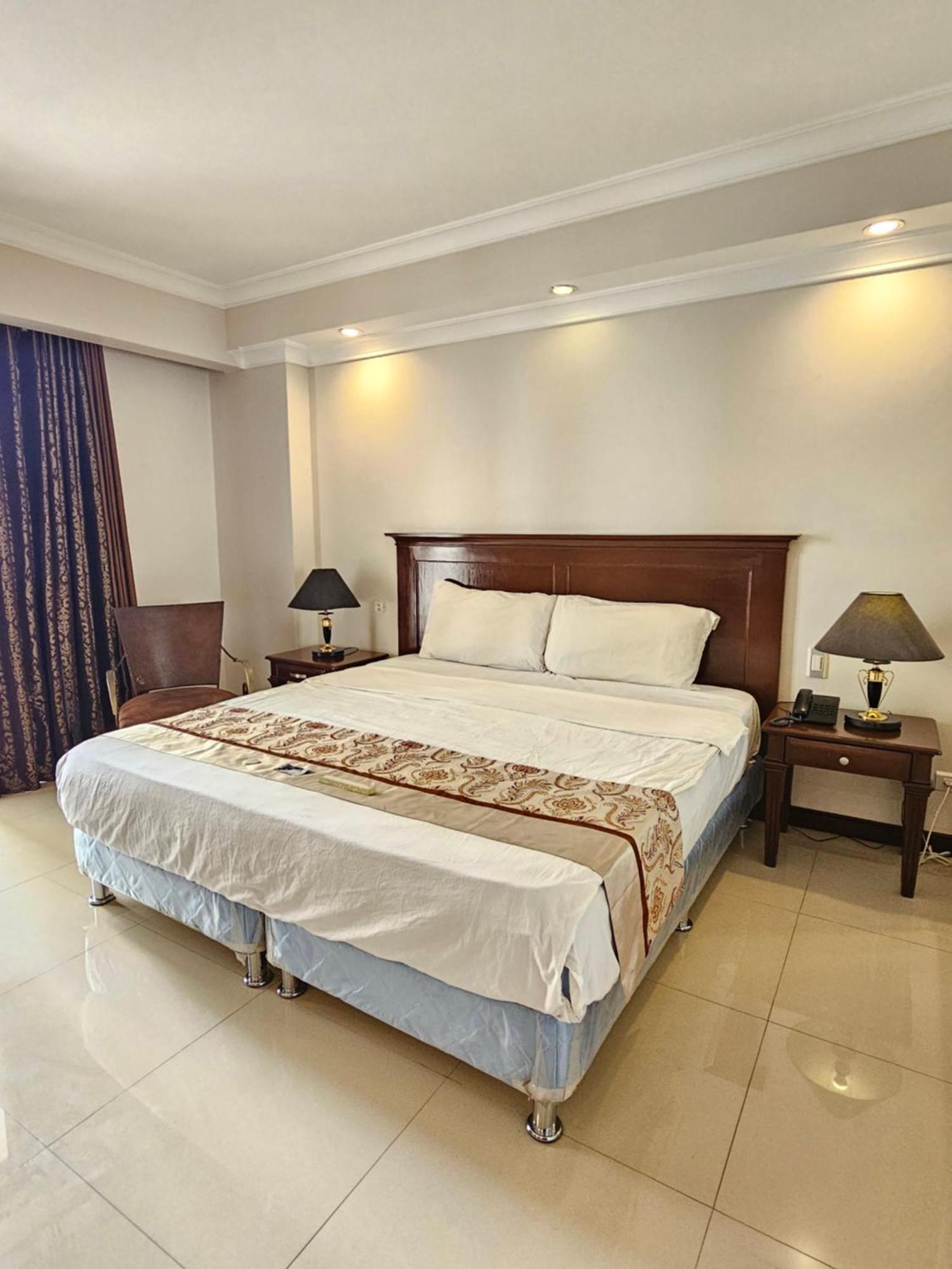 Valentino'S Hotel Angeles Dış mekan fotoğraf