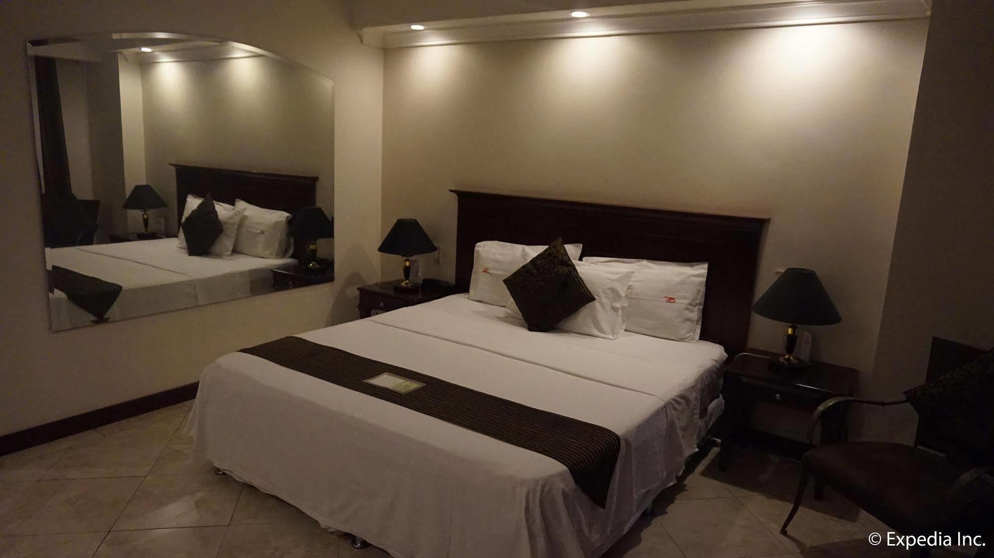 Valentino'S Hotel Angeles Dış mekan fotoğraf